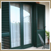 Porta-finetra con persiana in alluminio
